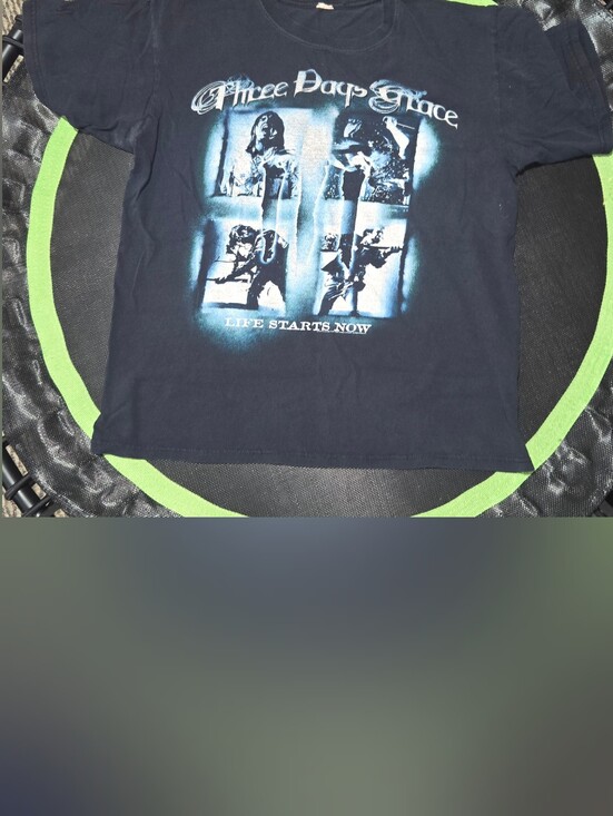 Other - Three Days Grace Tour Shirt 2011